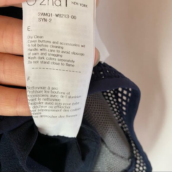 O’2nd Navy Blue Mixed Media Blouse Size 2 - Picture 6 of 8